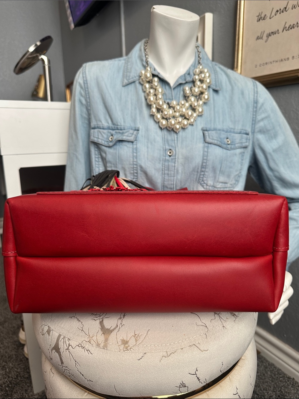 ❤️ 🩷 PLG medium ruby crossbody tote NEW and piñata tassel - Picture 8 of 11